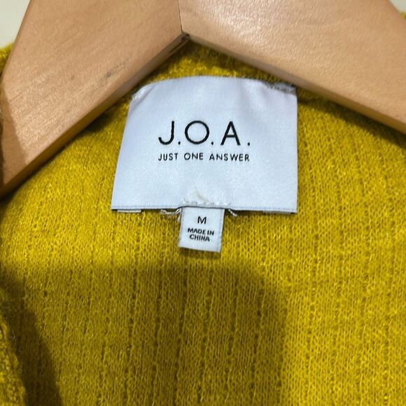 J.O.A Women's Tie Front Waffle Textured Knit Cropped Sweater Yellow Size Medium - Picture 7 of 7